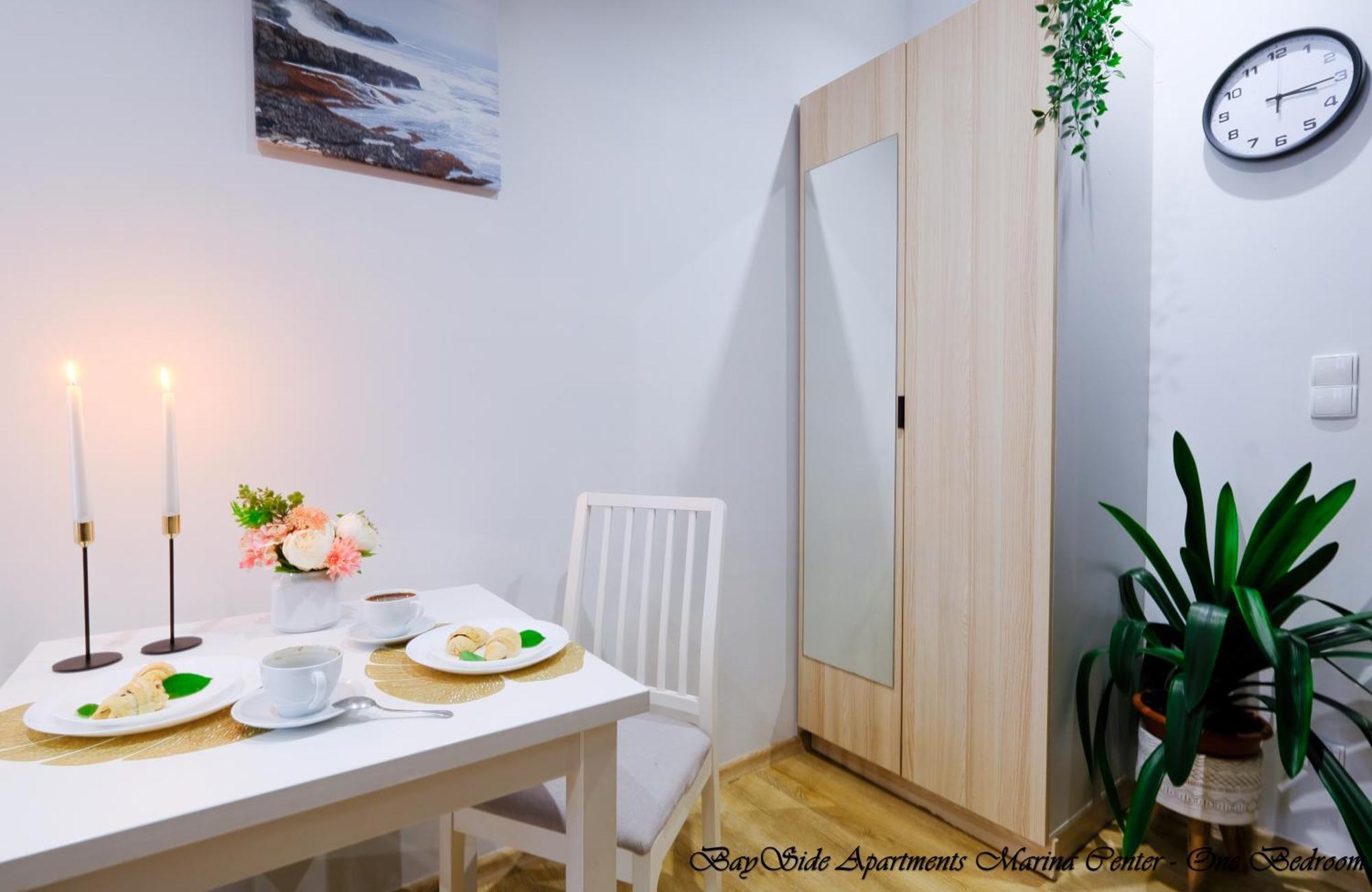 Bayside Apartments Marina Center 格但斯克 外观 照片